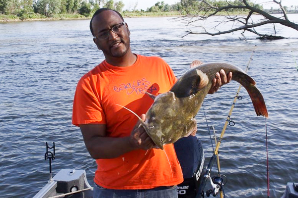 Shovelnose Sturgeon  Big Muddy Fishing & Big Curt Tackle